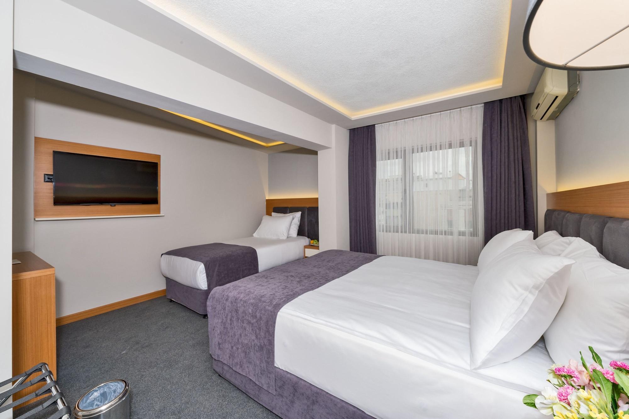 Bergama Hotel Old City Истанбул Екстериор снимка