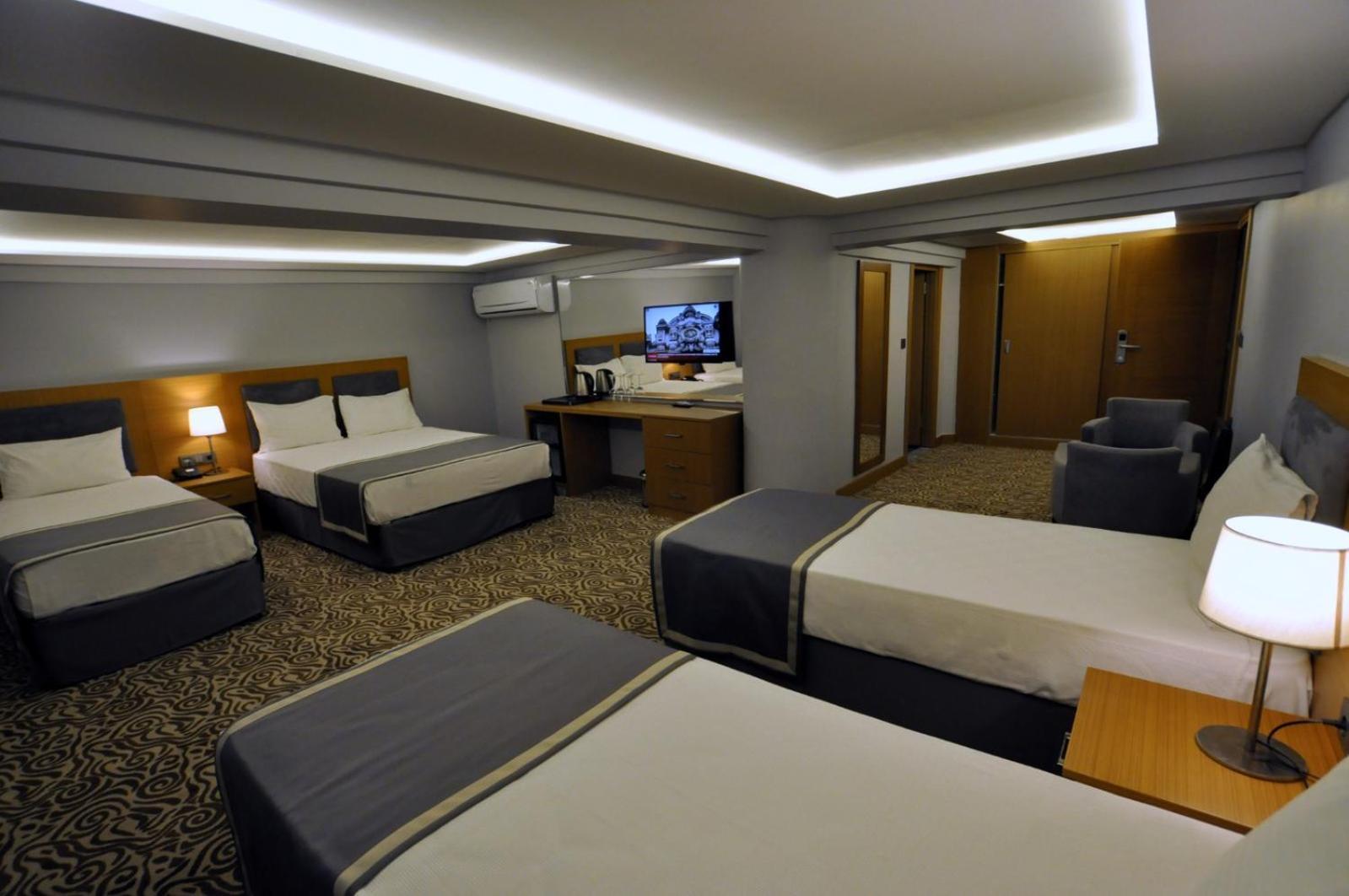 Bergama Hotel Old City Истанбул Екстериор снимка