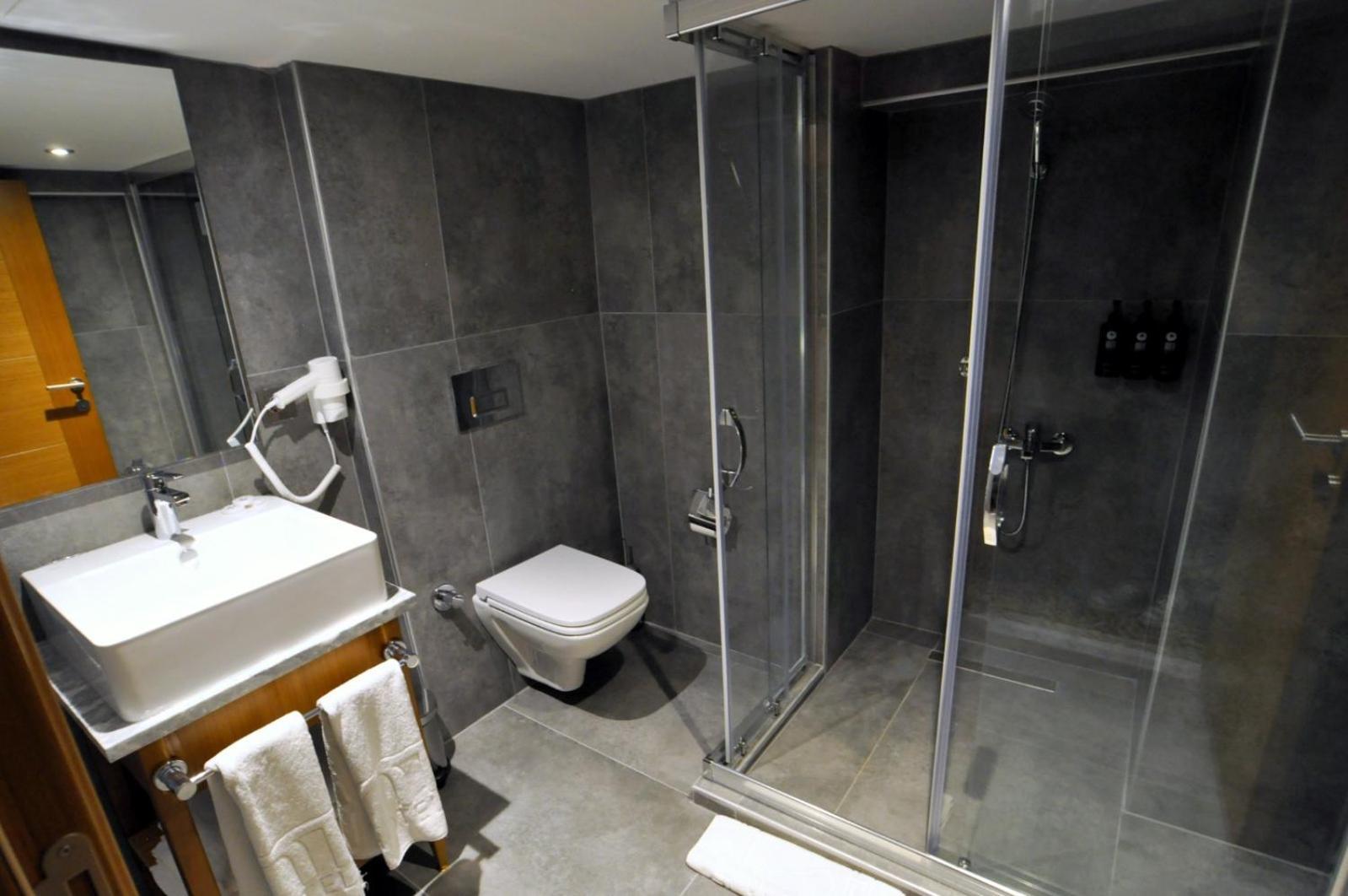 Bergama Hotel Old City Истанбул Екстериор снимка