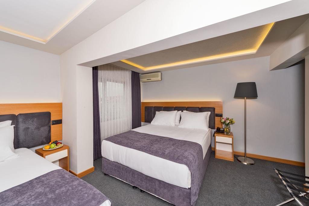 Bergama Hotel Old City Истанбул Екстериор снимка